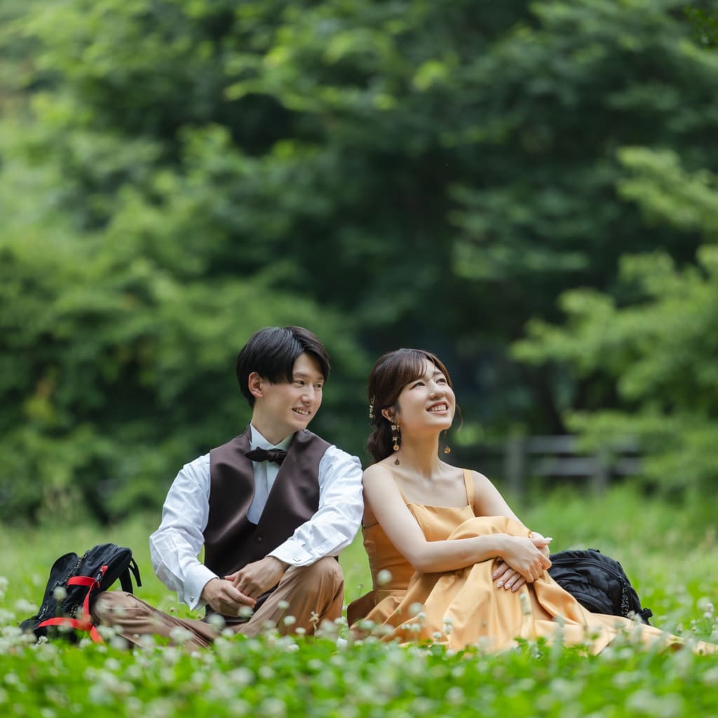 お揃いのリュックを背負って歩んだこの日 | スタジオSOLA（北海道） | 前撮り・フォトウェディング