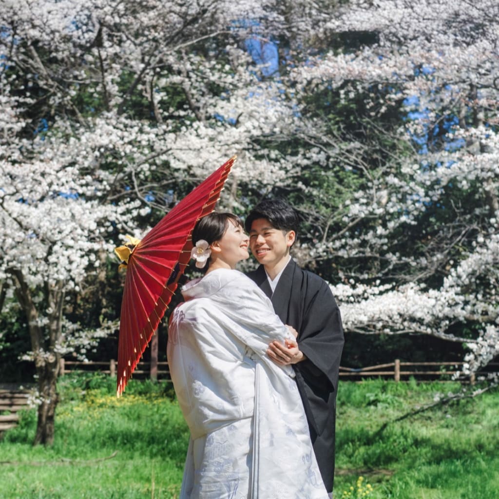 和装で残す、日本の桜風景 | デコルテフォトグラフィー | 前撮り・フォトウェディング