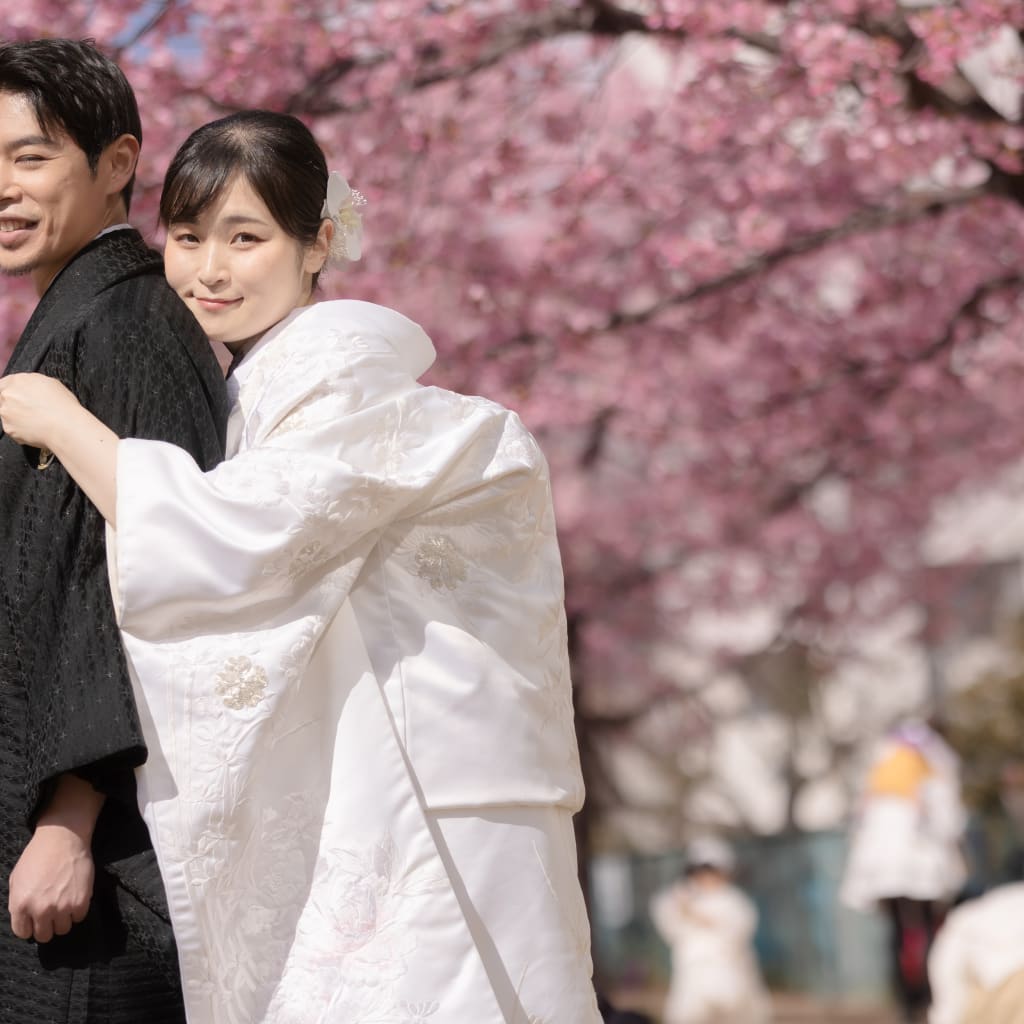 桜と浅草名所巡りプラン | デコルテフォトグラフィー | 前撮り・フォトウェディング