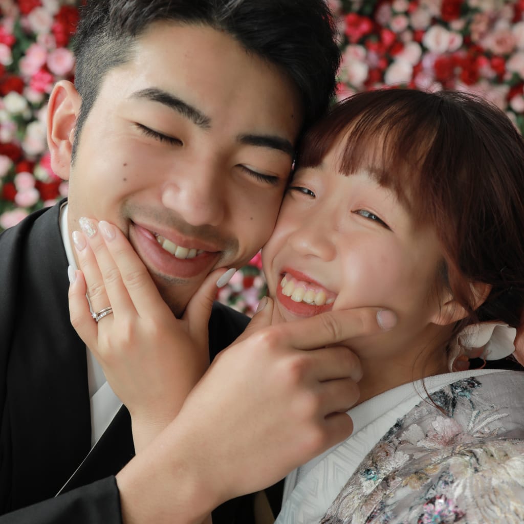 カジュアルなスタジオで和装撮影 | デコルテフォトグラフィー | 前撮り・フォトウェディング