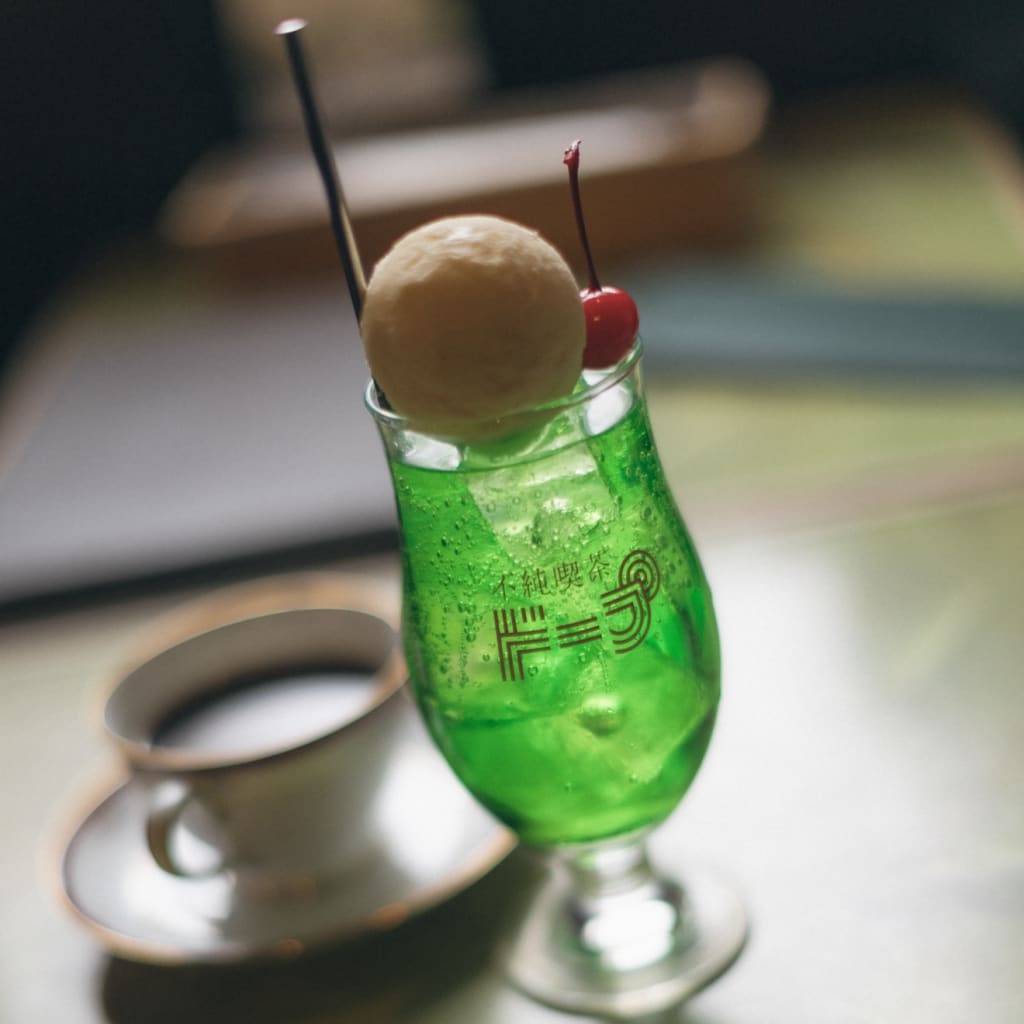 不純喫茶ドープ | デコルテフォトグラフィー | 前撮り・フォトウェディング