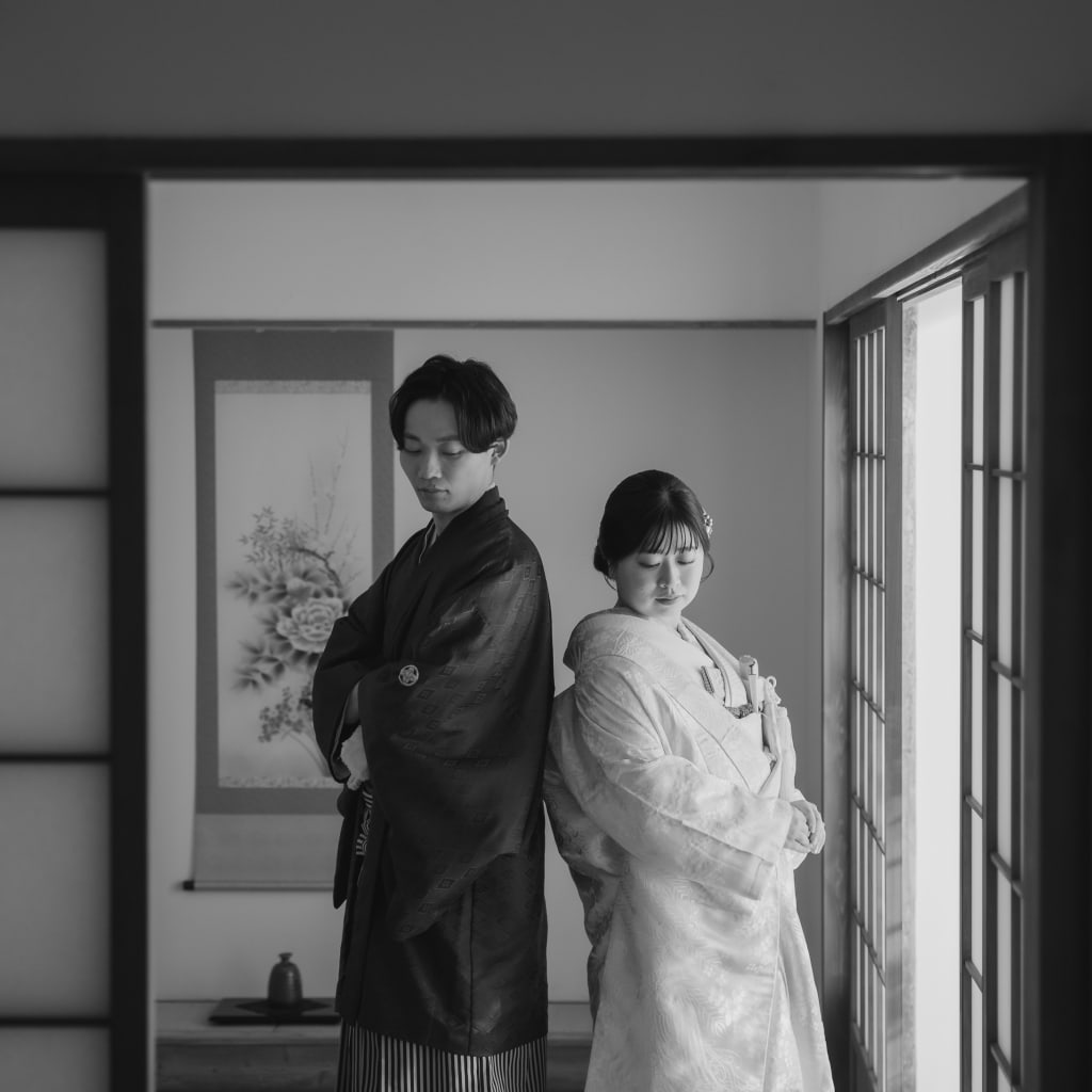 屋内庭園＋洋装ハウススタジオ | デコルテフォトグラフィー | 前撮り・フォトウェディング