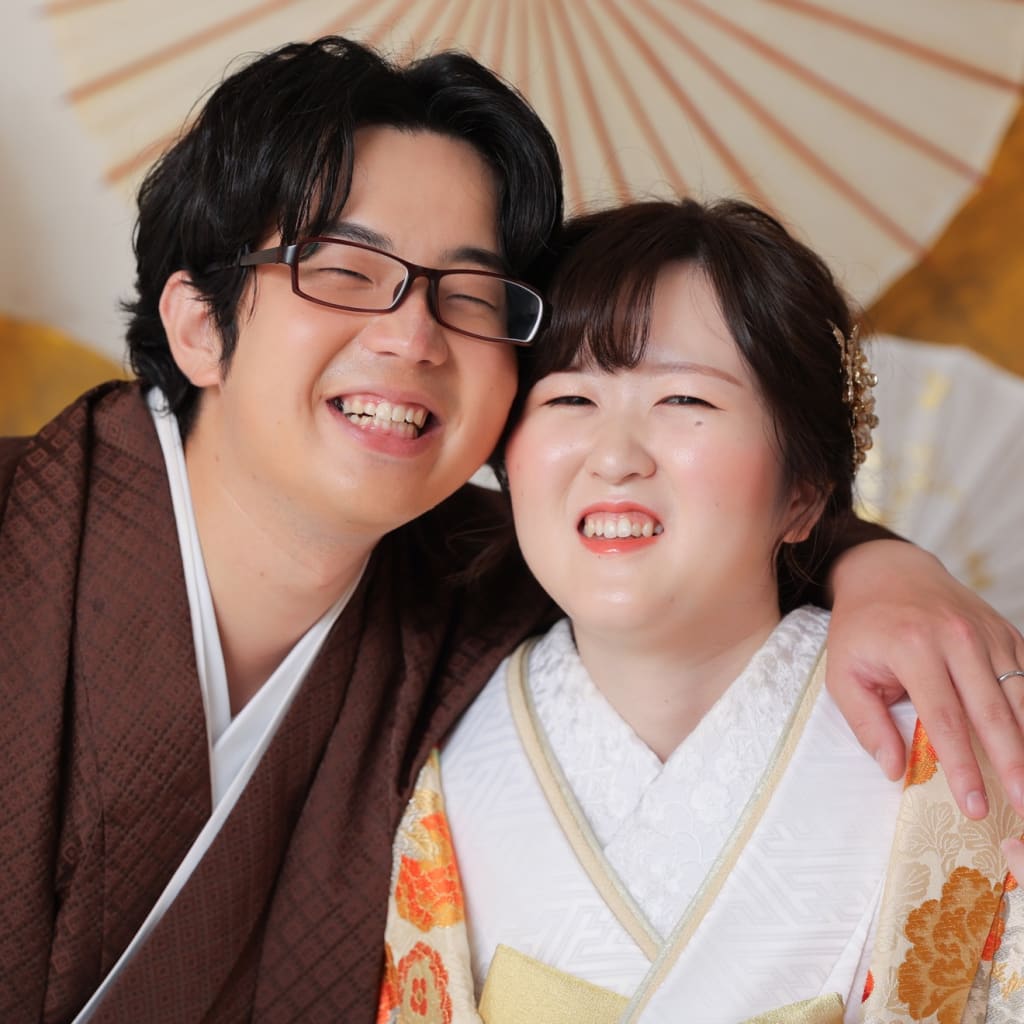 屋内庭園スタジオで笑顔あふれる撮影☆ | デコルテフォトグラフィー | 前撮り・フォトウェディング