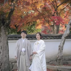 和装とお寺での紅葉撮影