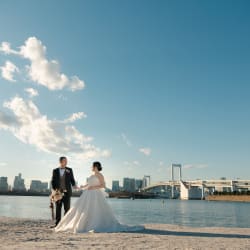 思い出の場所でのウェディングフォト