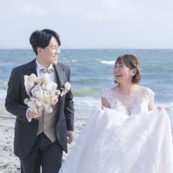 洋装ロケと屋内庭園スタのいいとこ撮り！