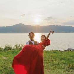 琵琶湖で楽しむ茜空