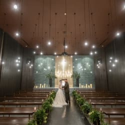 星降るチャペルと伝統的な和装で