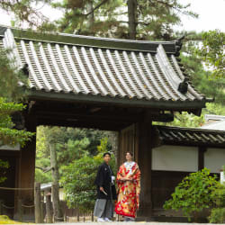 緑豊かな日本庭園で和装撮影【三渓園ロケーション】
