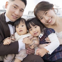 和装はお二人で、洋装はかわいいご家族様と♪