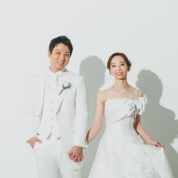 スタジオでシンプルに、光を感じる写真たち。