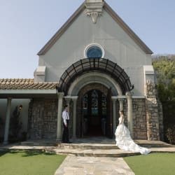 神聖なチャペルで【KASANE】