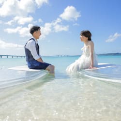 絶景ビーチで楽しむアクティビティフォト