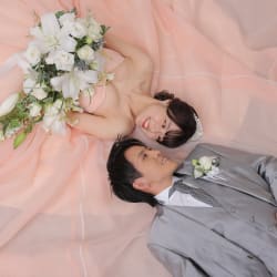 ウエディングドレスもカラードレスも♪