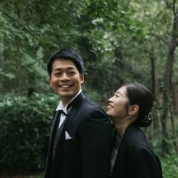 緑の洋装ロケーション