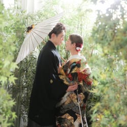 【スタジオで満喫◎】屋内庭園スタジオ＋洋装ハウススタジオ