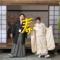 スタジオで天気に左右されず、撮影！