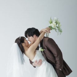 洋装スタジオPLUS+のご紹介です💐