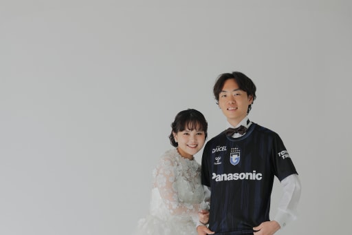 白バックだからこそ映える！ハウススタジオ撮影