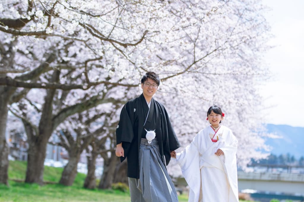 春の和装での桜の富士山周遊ロケーション撮影