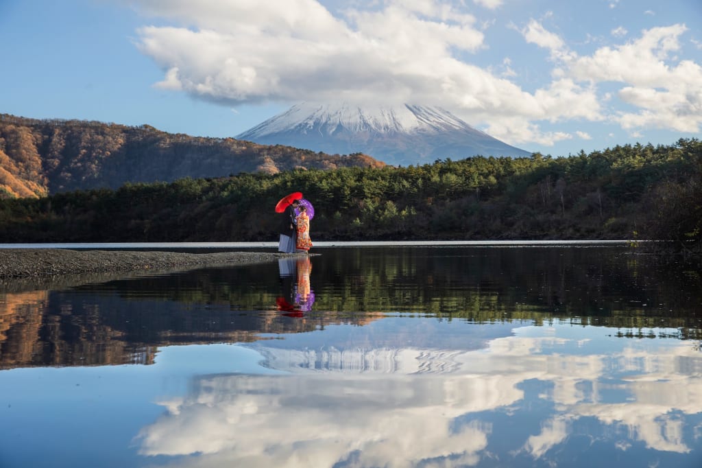 秋の和洋プラン。紅葉や富士山の絶景ロケーションフォト
