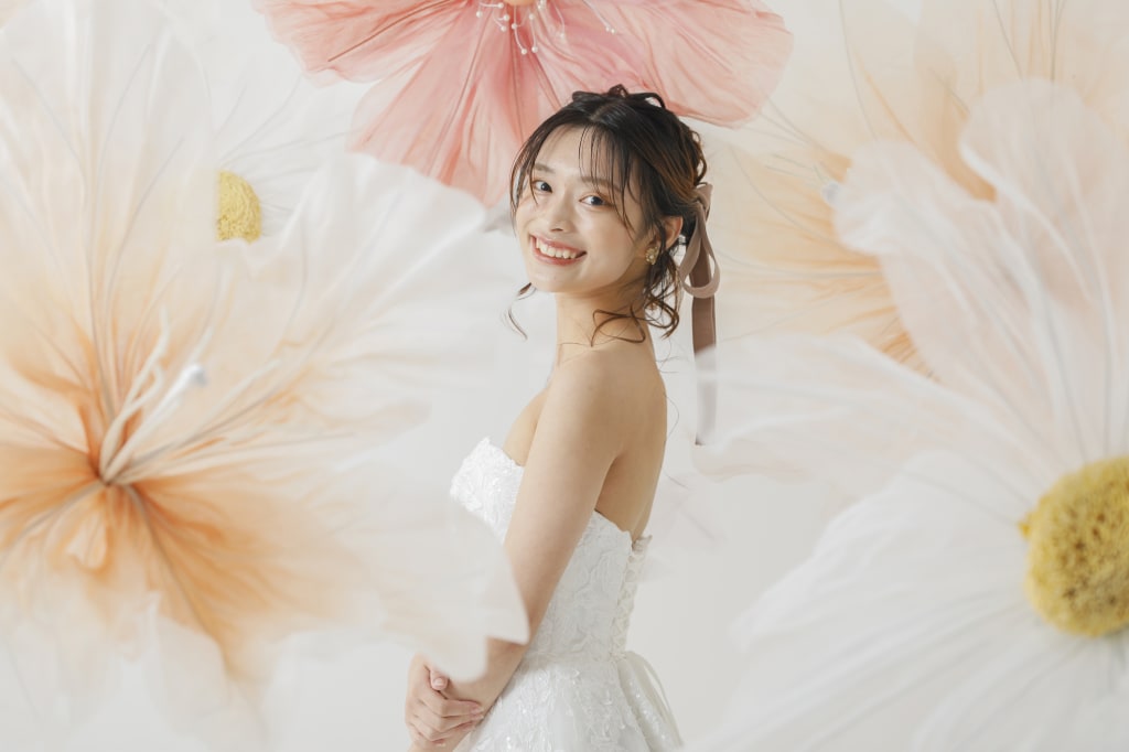 【横浜駅前店】洋装ハウススタジオプラン | フォトウェディング・前撮り・結婚写真