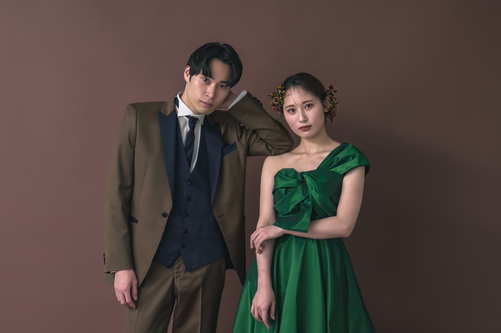 カラードレス ✕ 洋装スタジオPLUS+プラン | フォトウェディング・前撮り・結婚写真