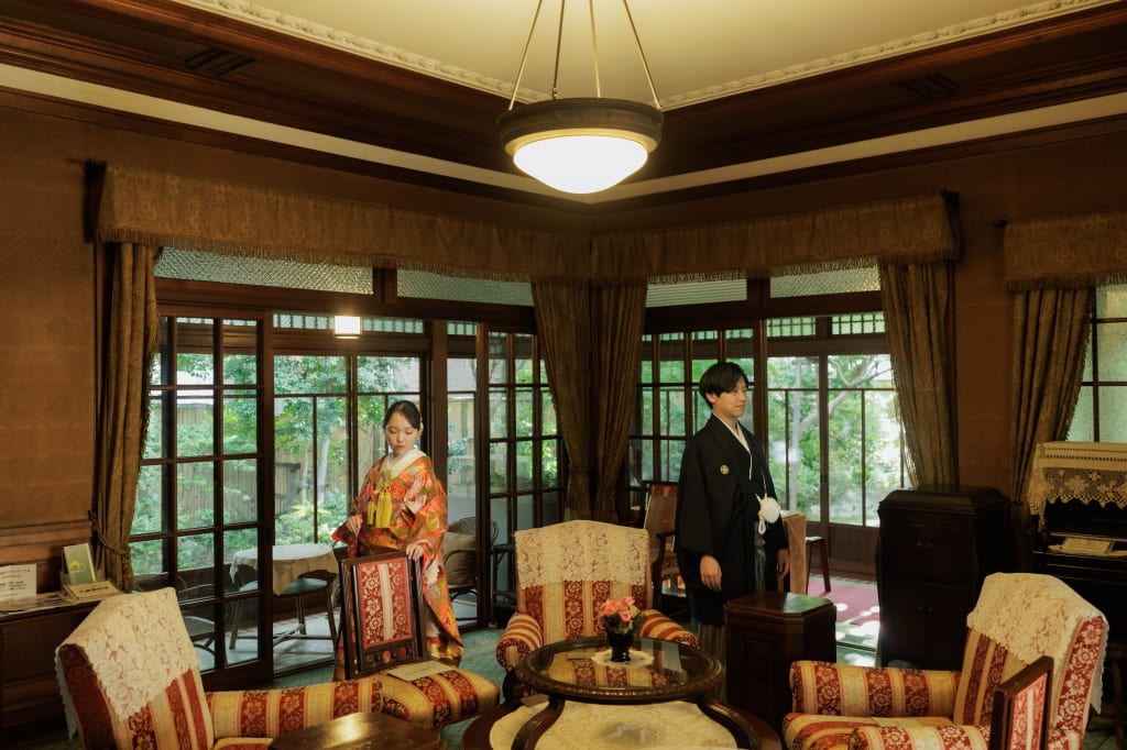 旧安田楠雄邸園でおふたりらしく