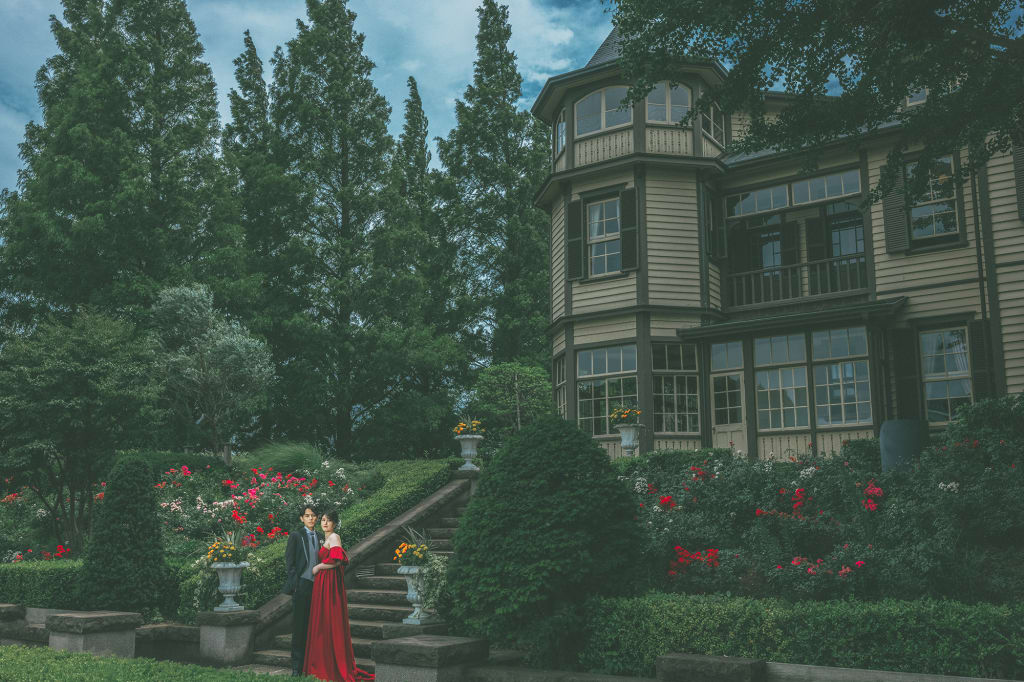緑が綺麗な山手イタリア山庭園