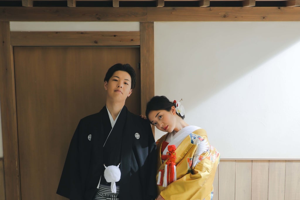 屋内庭園×クール×笑顔