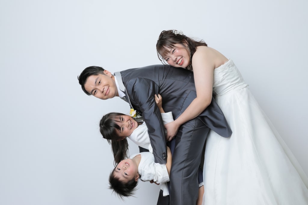 和装＆洋装でご家族様撮影！