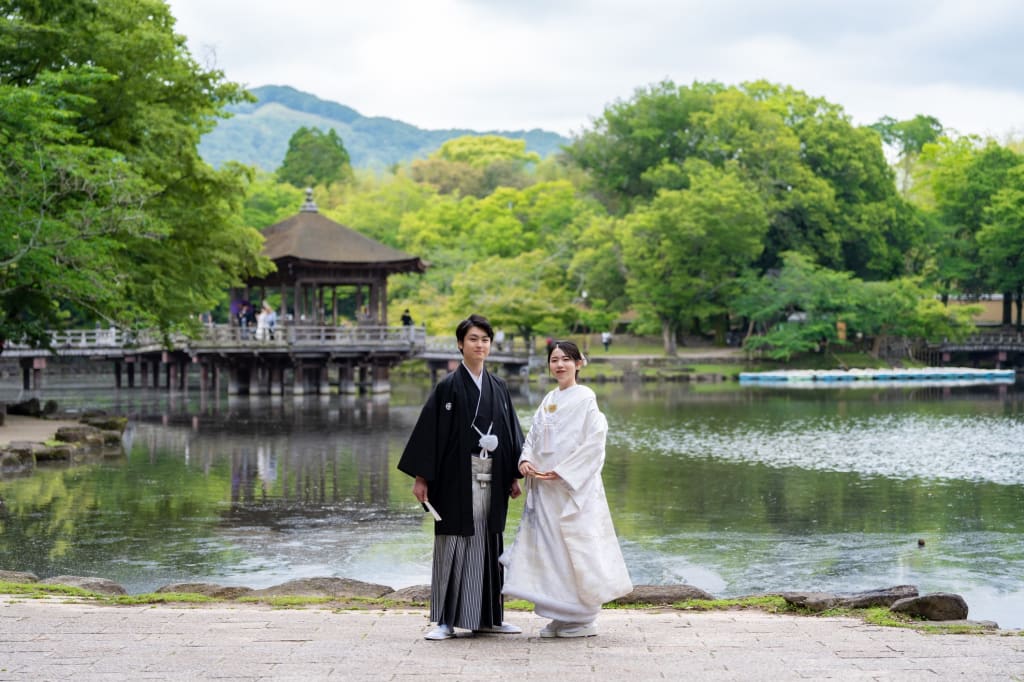 新緑の浮見堂