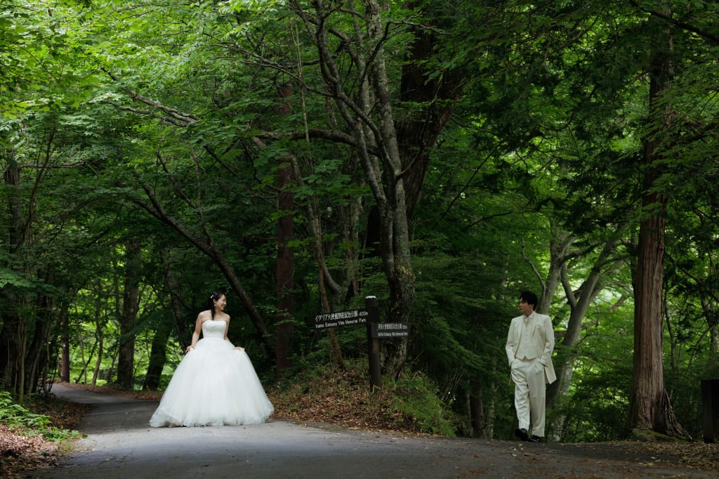 イタリア大使館別荘記念公園ロケーション【日光】プラン | スタジオSUNS | フォトウェディング・前撮り・結婚写真