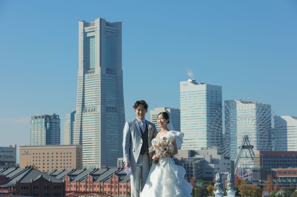 横浜の絶景をバックに。爽やかなロケーションフォト　photo by 谷澤明美