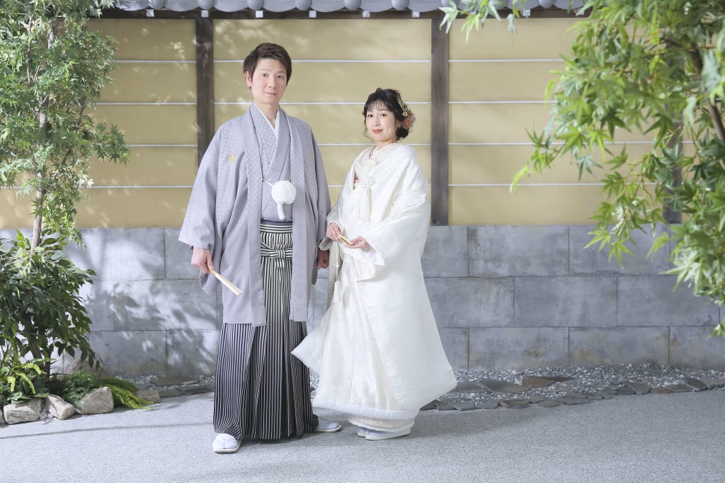 桜と緑の屋内庭園