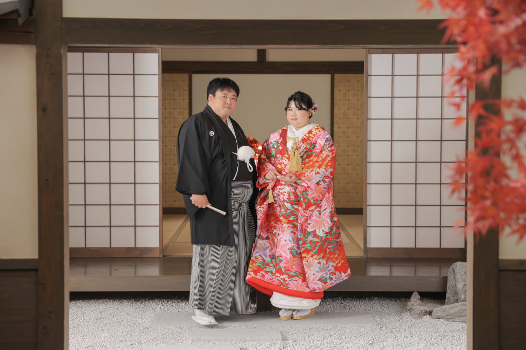 室内で和装も洋装も！　屋内庭園+洋装ハウススタジオ