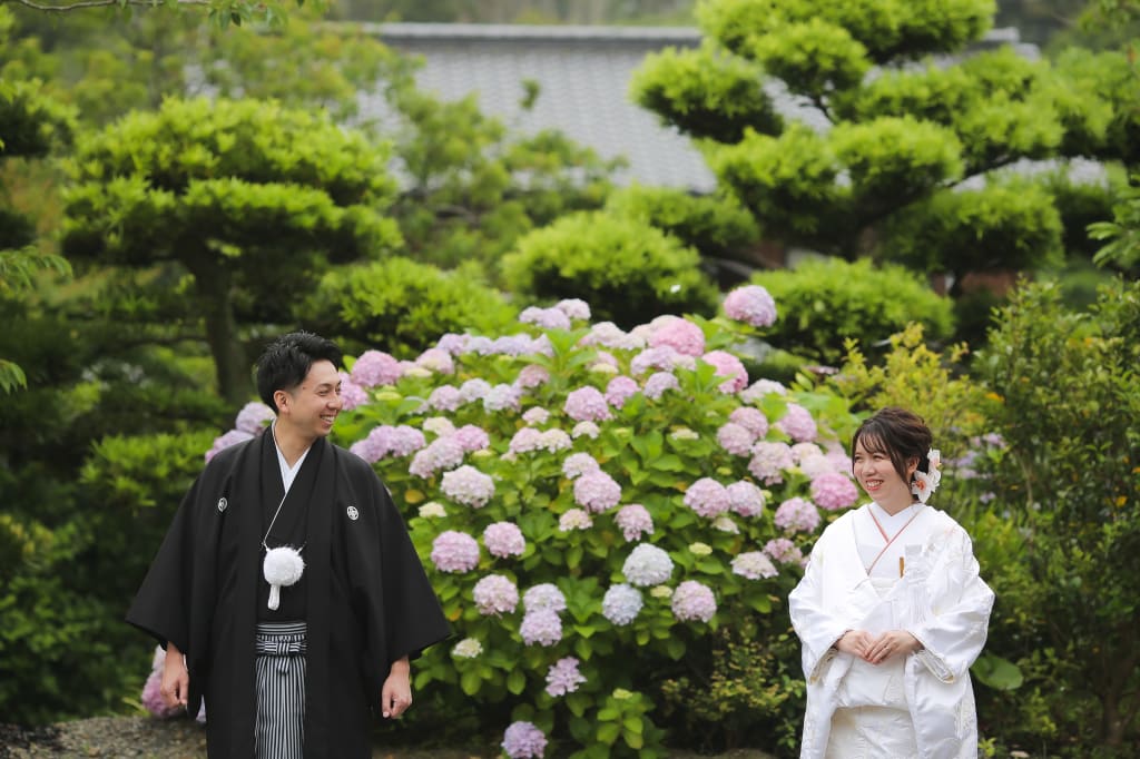 糸島にある櫻井神社で和装ロケーション撮影