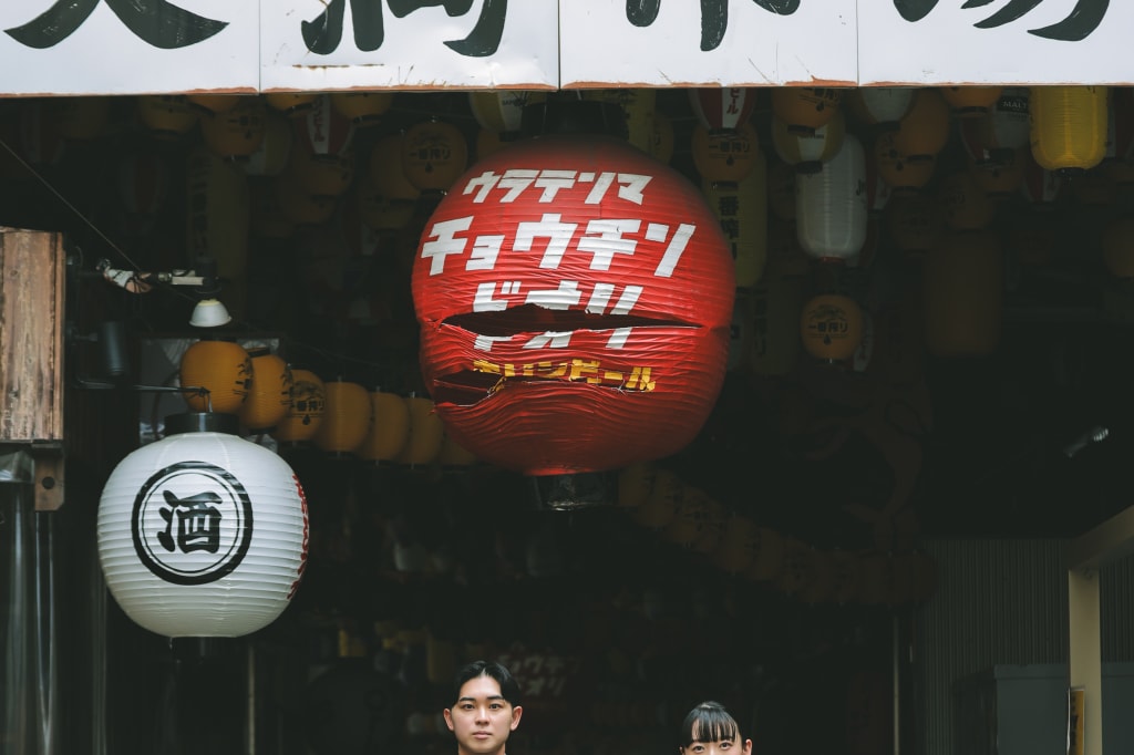 STYLISHな前撮り-天満の飲み屋街で町ブラロケ！