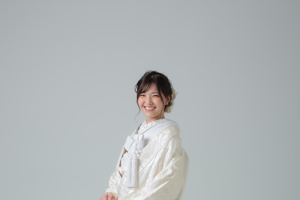 和装＋洋装スタジオプラン | フォトウェディング・前撮り・結婚写真