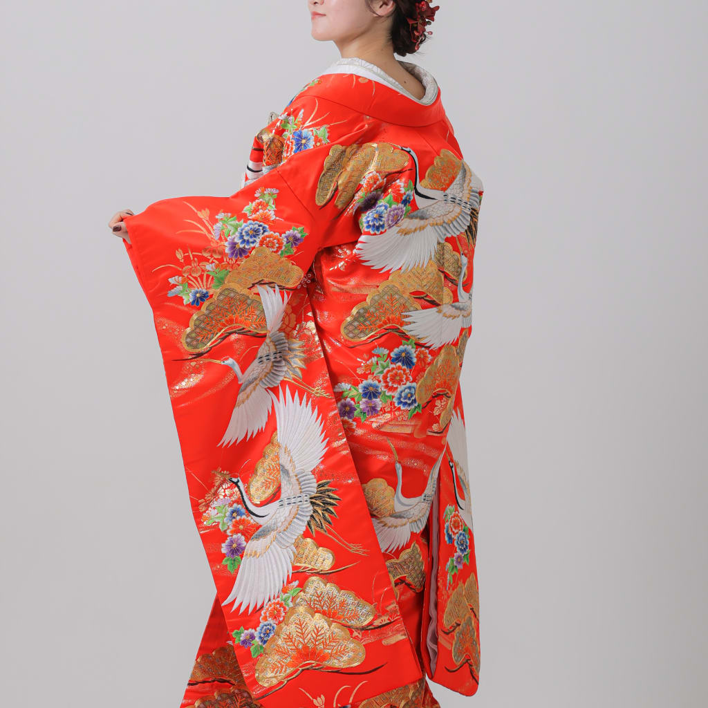 金若松　鶴　流水　金牡丹　菊/ 朱赤