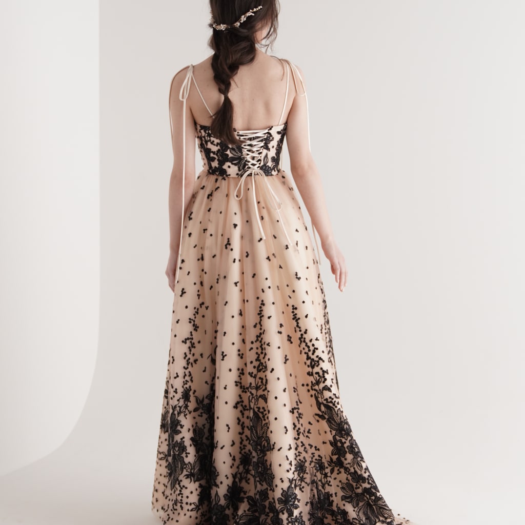 Nuit（ニュイ）/ même