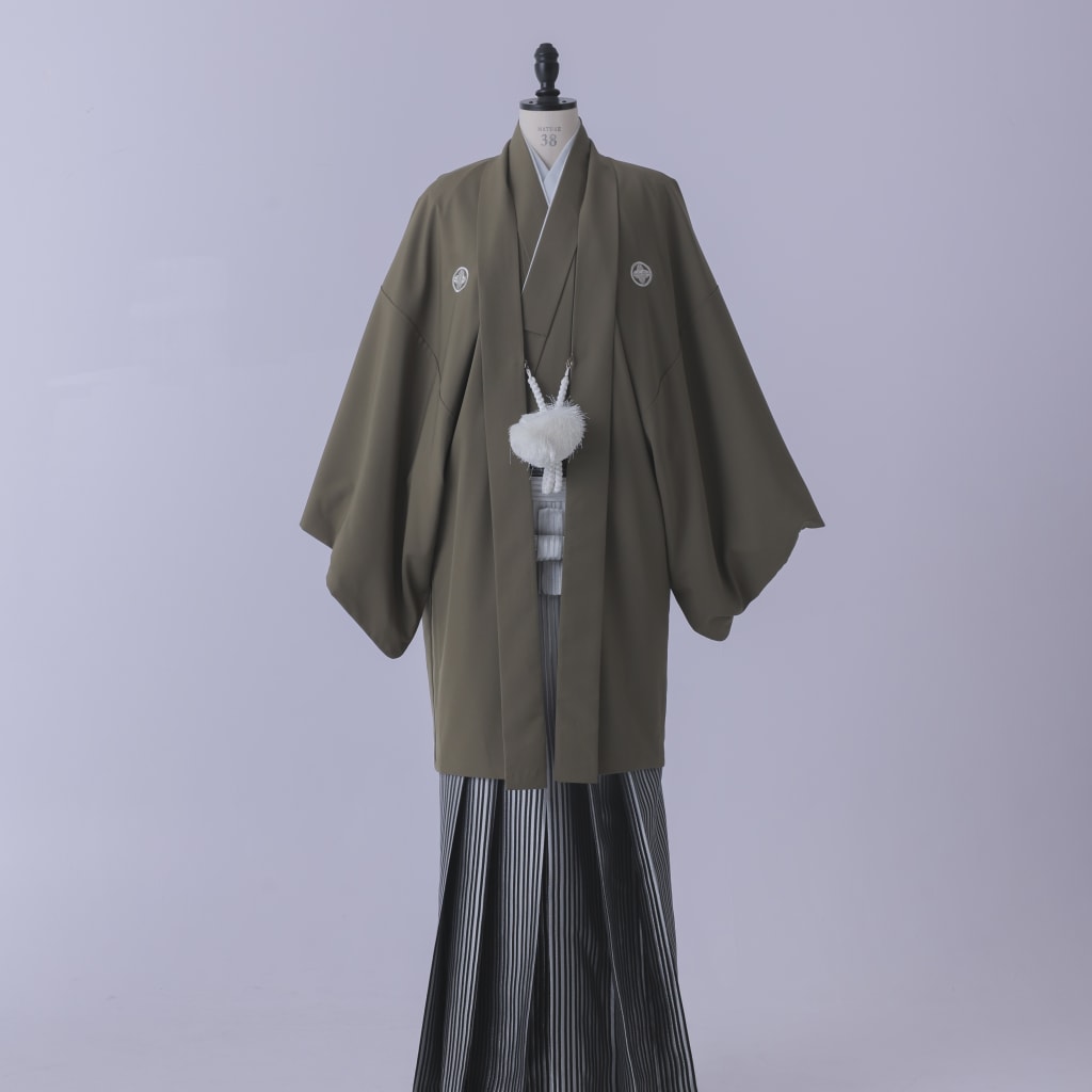 カーキ紋付×グラデーション袴