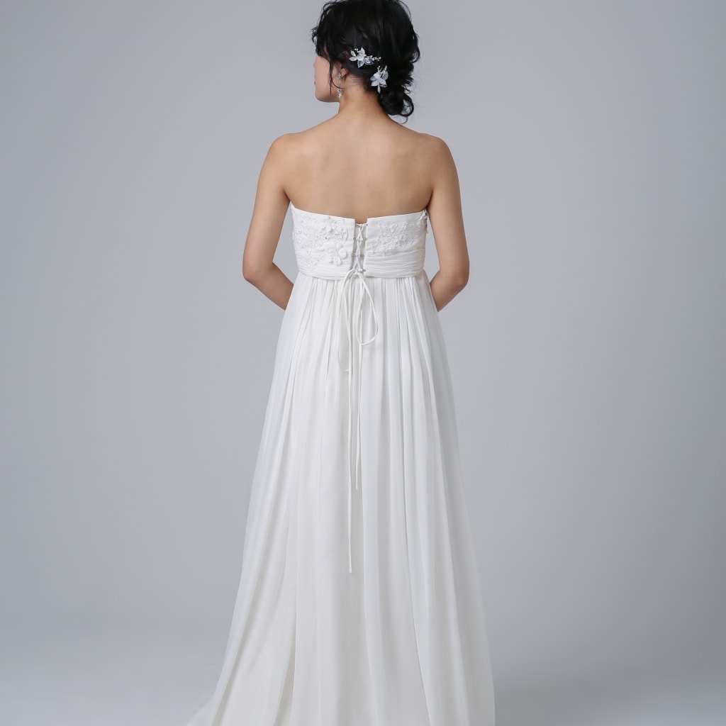 エンパイア胸元花パール