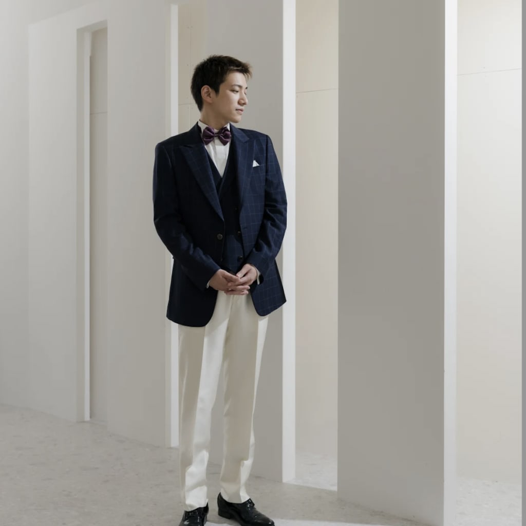 ジャケットネイビーホワイトパンツ　TX01446