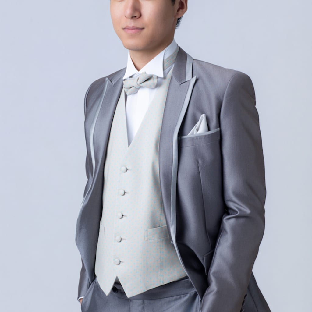 水色ドット柄ベスト