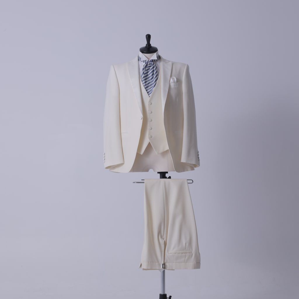 現品タキシード