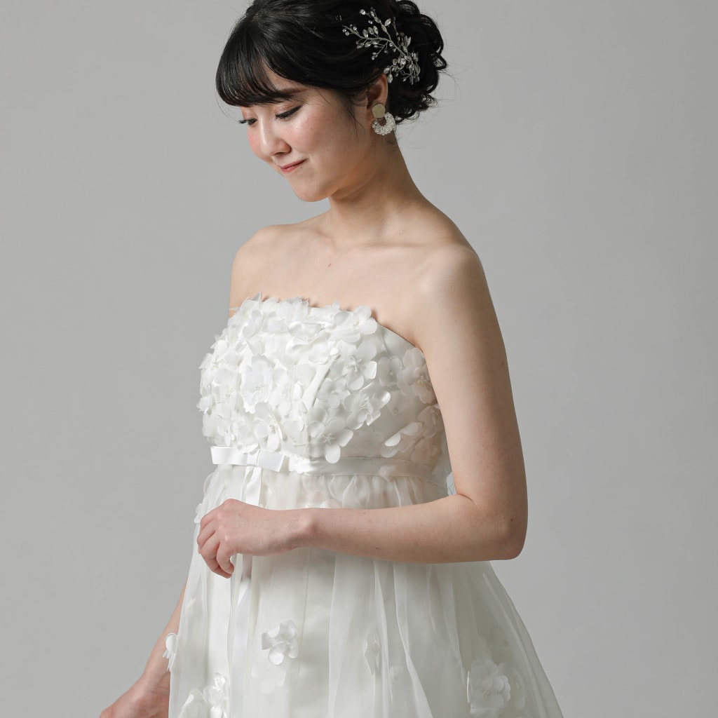 ウェディングドレス