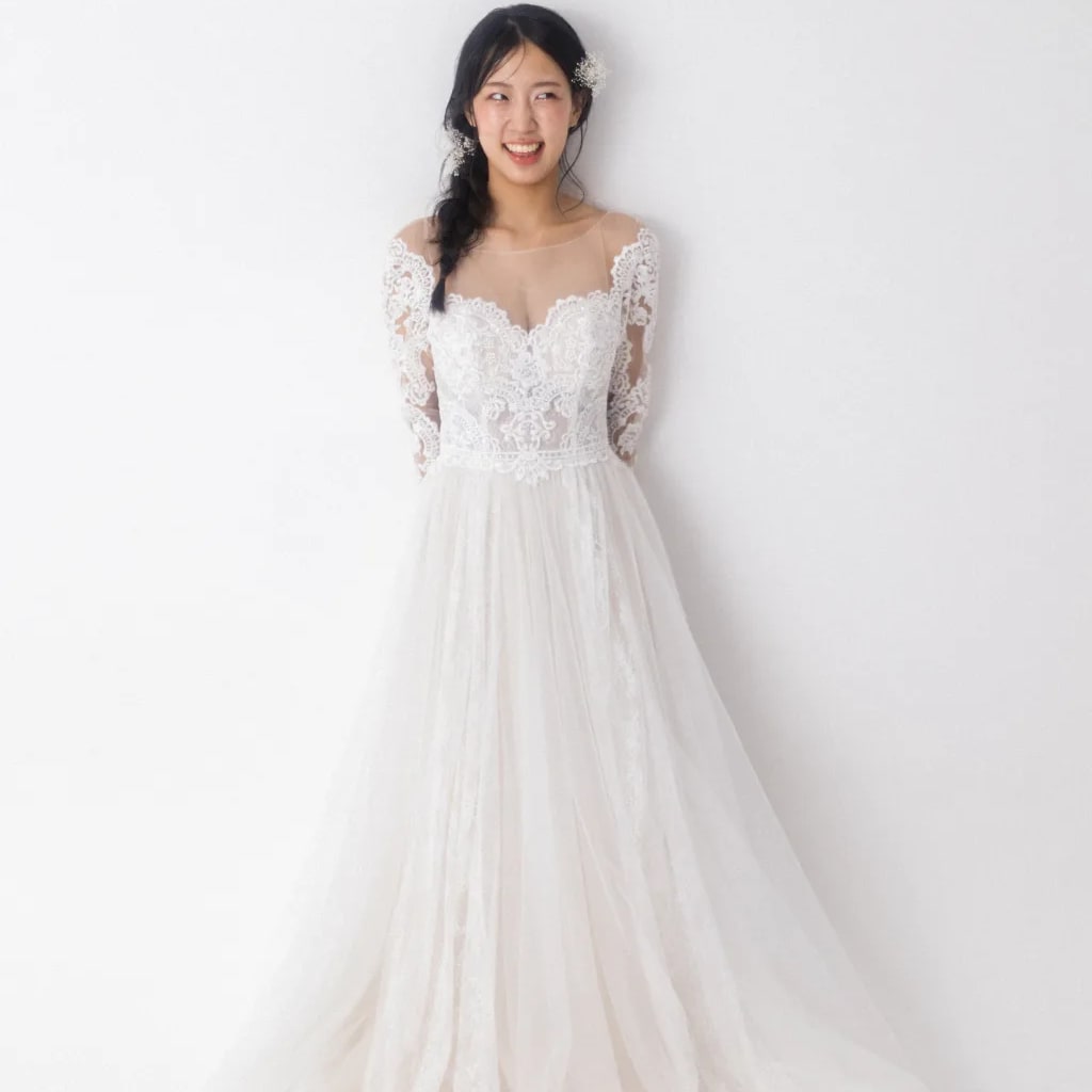 オープンバックレーススリーブ