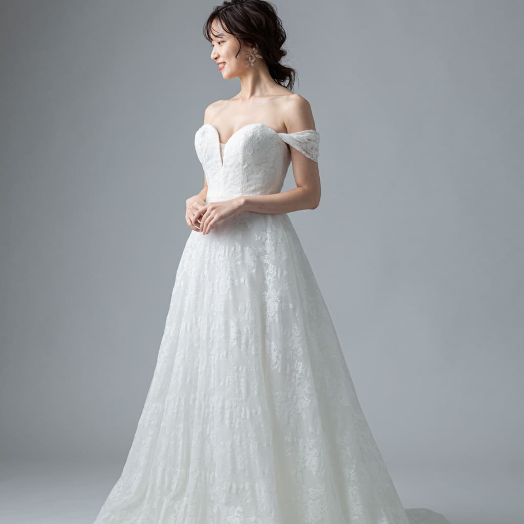 PRONOVIAS　SUPERBA / シュペルバ