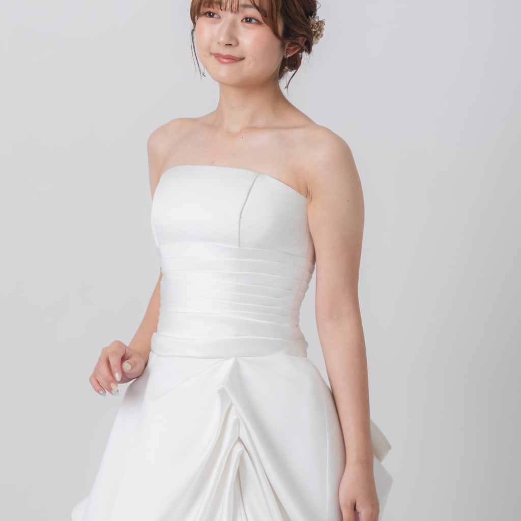 ウェディングドレス